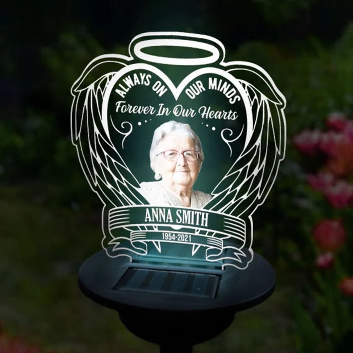 Loved Beyond Words, Missed Beyond Measure - Customized Solar Memorial Light for Garden - Memorial Gift, Sympathy Gift