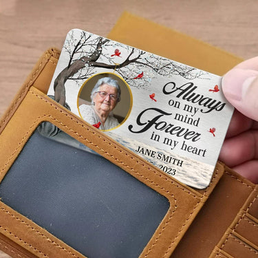 Custom Photo Near or Far, I’ll Always Be By Your Side - Personalized Memorial Aluminum Wallet Card - A Meaningful Tribute for Family Members