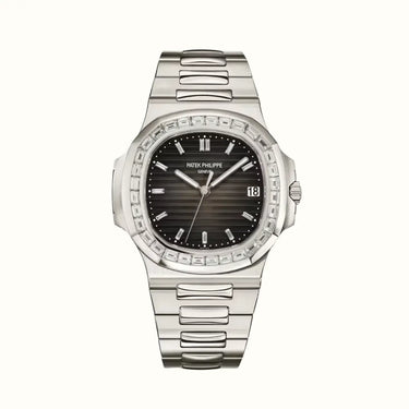 Nautilus 40mm 5711/110P-001 Black Dial