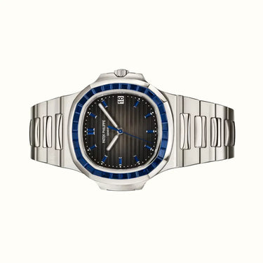 Nautilus 40mm 5711/111P-001 Black Dial