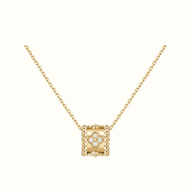 Perlée Beaded Pavé Clover Pendant Necklace