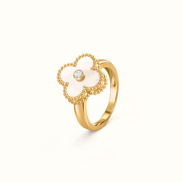 Vintage Alhambra Center Stone Clover Ring